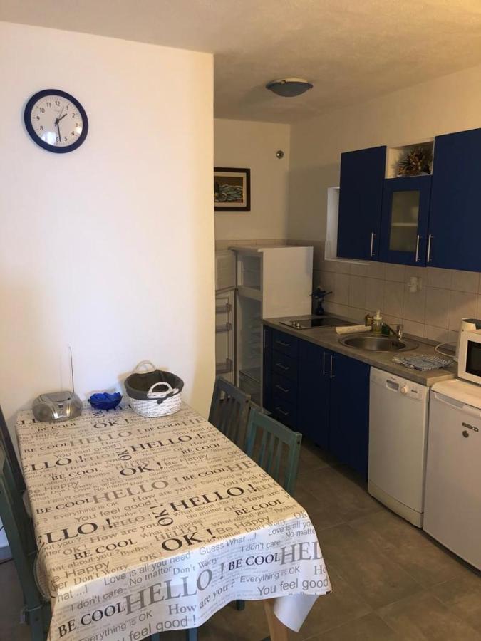 Apartments By The Sea Tucepi, Makarska - 2699 Exterior photo